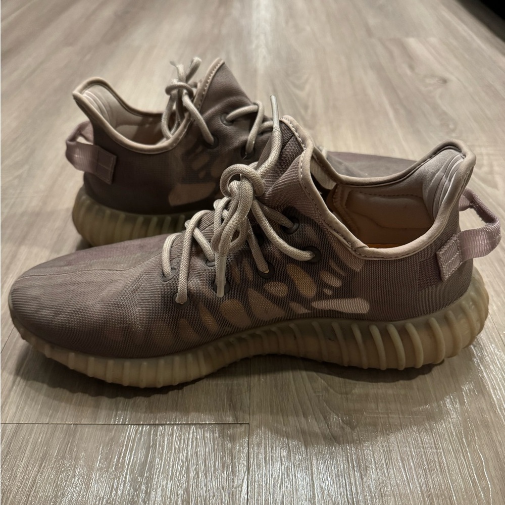 Men’s Yeezys
